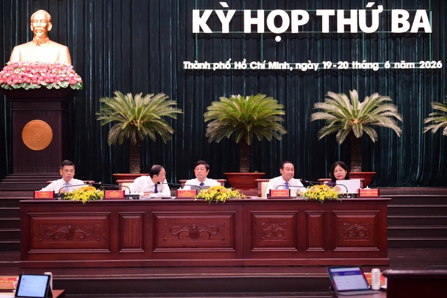 665 tỉ đồng miễn vé xe buýt toàn dân: Cú hích lịch sử thay đổi diện mạo giao thông Thành phố Hồ Chí Minh - Ảnh 1.