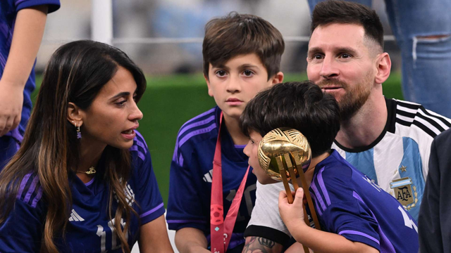 Người phụ nữ của Messi - "đệ nhất phu nh&acirc;n l&agrave;ng b&oacute;ng" xinh đẹp v&agrave; giỏi giang ra sao?- Ảnh 9.