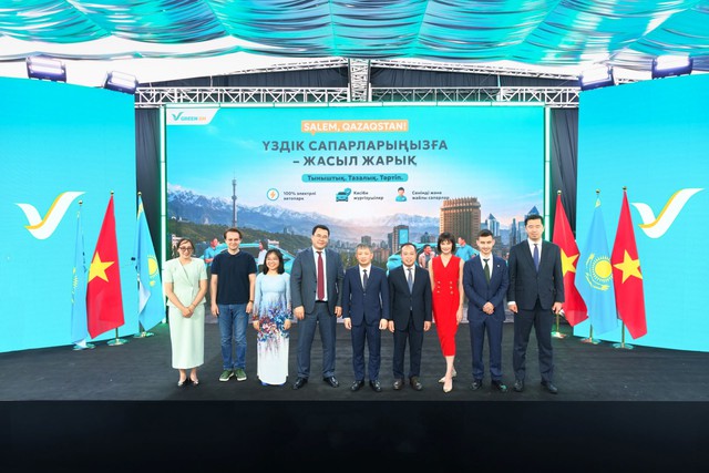 Green SM chính thức ra mắt dịch vụ gọi xe thuần điện tại Kazakhstan - Ảnh 1.
