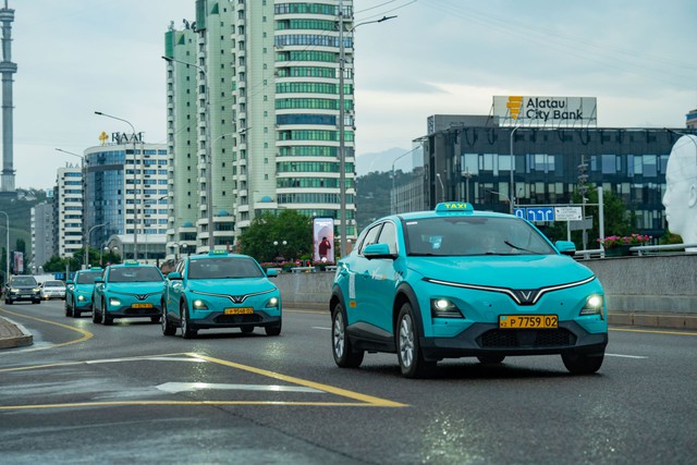 Green SM chính thức ra mắt dịch vụ gọi xe thuần điện tại Kazakhstan - Ảnh 3.