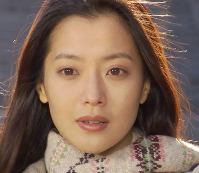 Minh tinh tự nhận mình đẹp hơn Song Hye Kyo: Nhan sắc thật tuổi 50 qua cam cận gây ngỡ ngàng- Ảnh 10.