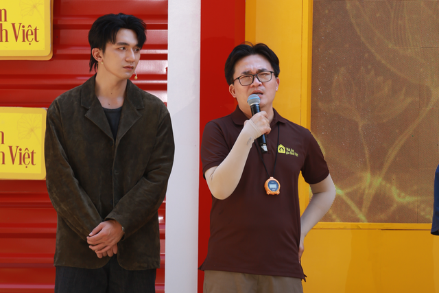 Nam NSƯT bật khóc nói thẳng: "Tôi không muốn làm chương trình này nữa, không thể chịu nổi" - Ảnh 2.