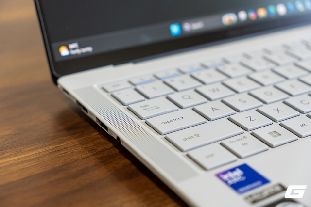 ASUS ExpertBook Ultra: flagship laptop doanh nghiệp giá 100 triệu, nặng chưa đến 1kg mà sức mạnh không thể xem nhẹ - Ảnh 36.