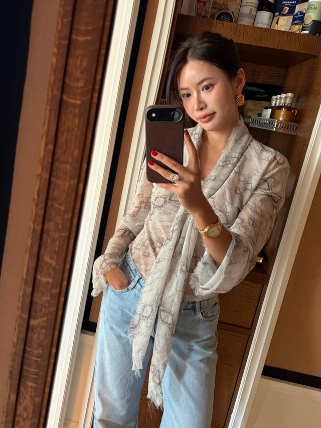 G&aacute;i H&agrave;n sống ở Paris g&acirc;y sốt v&igrave; mặc đẹp: Thanh lịch s&agrave;nh điệu c&oacute; thừa, bảo sao cả ngh&igrave;n người muốn copy- Ảnh 7.