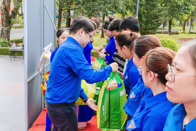 Khởi động Tuần lễ cao điểm &ldquo;Tự h&agrave;o thanh ni&ecirc;n Th&agrave;nh phố mang t&ecirc;n B&aacute;c&rdquo;: Lan tỏa kh&aacute;t vọng cống hiến, chung tay v&igrave; cộng đồng - Ảnh 3.