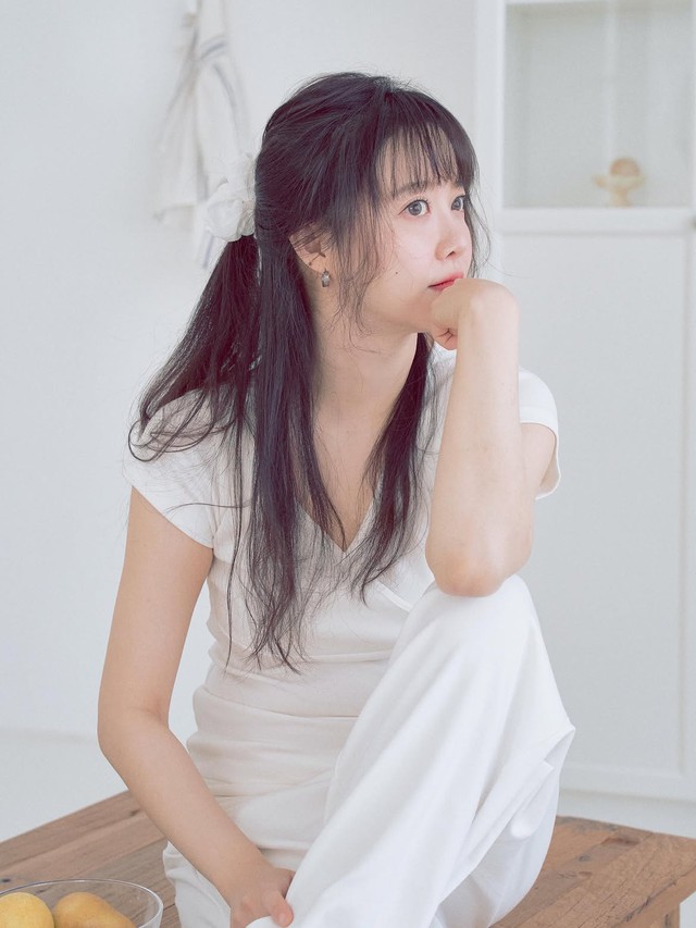 "N&agrave;ng cỏ" Goo Hye Sun hết thời đi b&aacute;n l&ocirc; cuốn t&oacute;c kiếm cơm?- Ảnh 3.