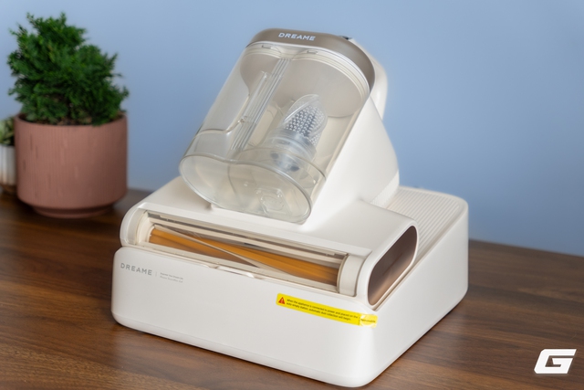 Đ&aacute;nh gi&aacute; Dreame D20 Aura - m&aacute;y h&uacute;t bụi giường nệm gi&uacute;p bạn kh&ocirc;ng phải chạm tay v&agrave;o đống bụi bẩn - Ảnh 1.