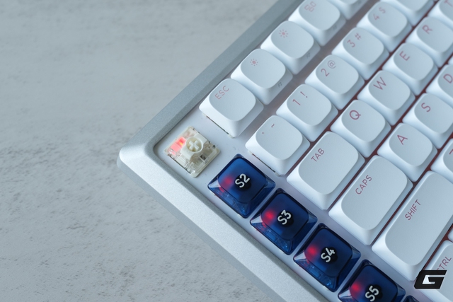 Trải nghiệm nhanh Corsair Vanguard Air 99 Wireless: Bàn phím low-profile hơn 6 triệu đồng có màn hình LCD và Stream Deck - Ảnh 23.