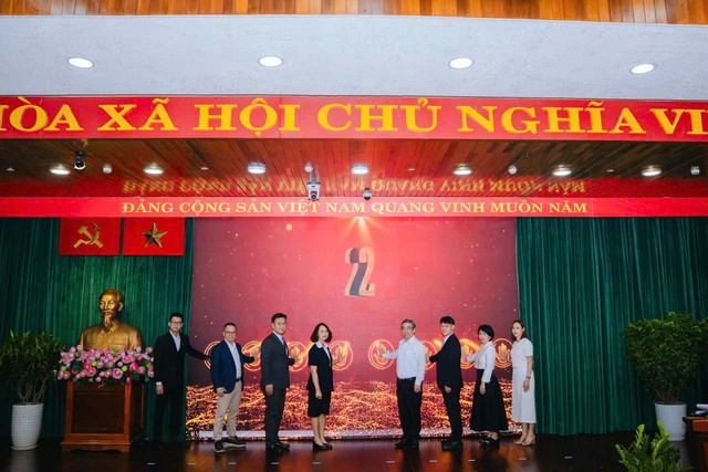 Đảng bộ Ủy ban nh&acirc;n d&acirc;n Th&agrave;nh phố Hồ Ch&iacute; Minh tổ chức Hội nghị Ban Chấp h&agrave;nh lần thứ tư: Quyết t&acirc;m tăng trưởng hai con số, tạo động lực mới cho ph&aacute;t triển - Ảnh 4.