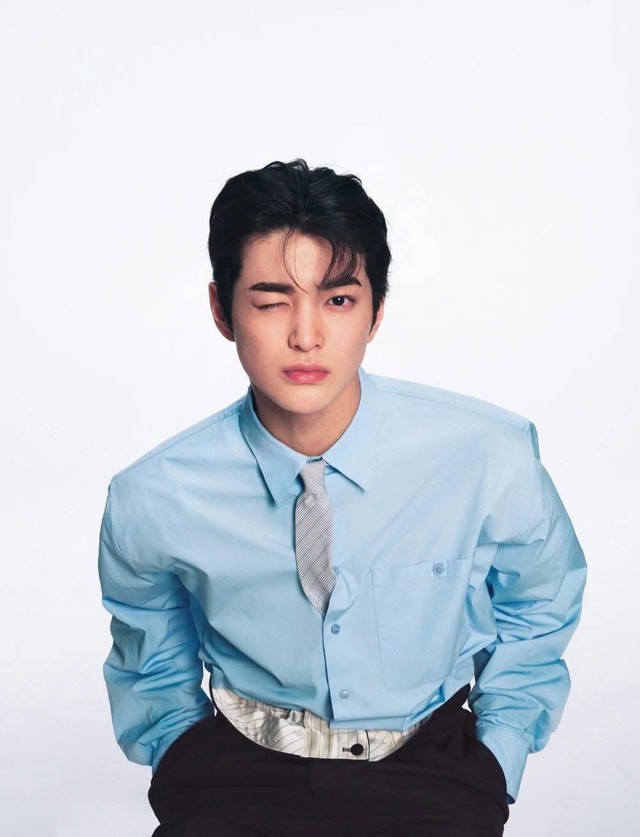 Thiên tài gương mặt mới xuất hiện ở showbiz: VĐV bơi lội từ bỏ ước mơ để làm ca sĩ, nhan sắc sinh ra để nổi tiếng - Ảnh 2.