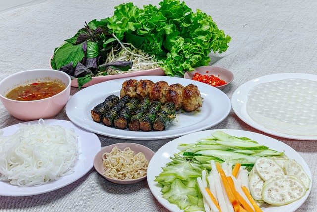 Bò 7 Món Ánh Hồng: 72 năm gìn giữ một phần ký ức đô thị Sài Gòn- Gia Định- Ảnh 10.