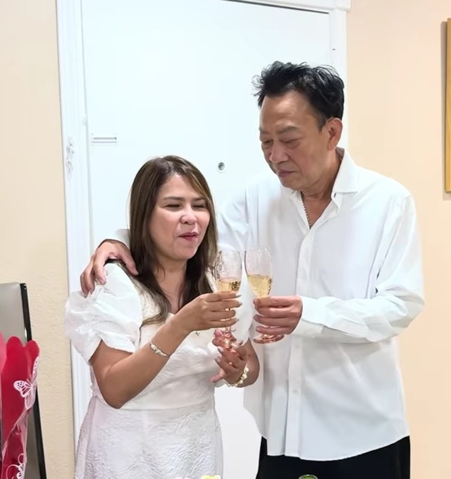 Ngày vui của ân nhân Mỹ Tâm sau 32 năm- Ảnh 2.