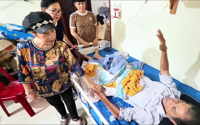 Hai nữ nghệ sĩ từ Mỹ về nước l&agrave;m ngay việc n&agrave;y- Ảnh 1.