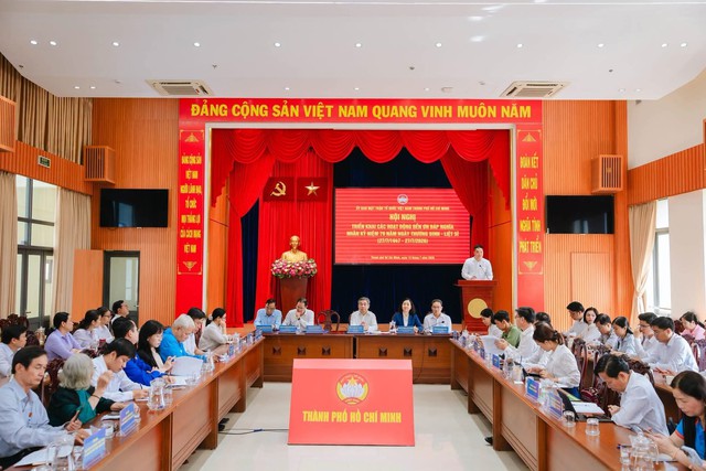 Thành phố Hồ Chí Minh triển khai các hoạt động đền ơn đáp nghĩa nhân kỷ niệm 79 năm Ngày Thương binh - Liệt sĩ - Ảnh 2.