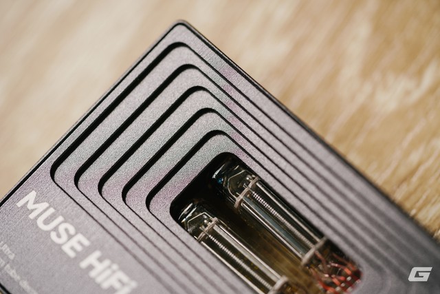 Chiếc DAC/Amp nghe nhạc bỏ t&uacute;i n&agrave;y gi&uacute;p bạn đem "chất &acirc;m đ&egrave;n" đi mu&ocirc;n nơi- Ảnh 9.
