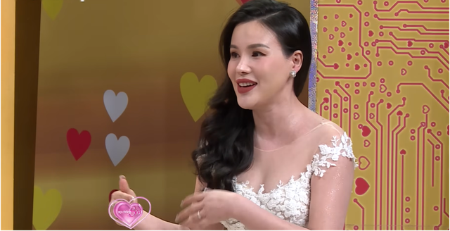 Tiếp vi&ecirc;n trưởng cưới chồng Việt kiều Mỹ l&agrave;m IT sau 3 th&aacute;ng quen, kể chuyện cầu h&ocirc;n kỳ lạ - Ảnh 2.