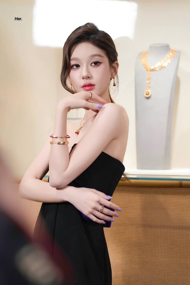Triệu Lộ Tư ngày càng giống hot girl mạng- Ảnh 3.