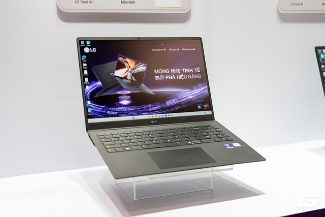 LG gram AI 2026 ra mắt tại Việt Nam: Laptop si&ecirc;u nhẹ t&iacute;ch hợp nền tảng Dual AI d&ugrave;ng được cả khi ngoại tuyến - Ảnh 13.