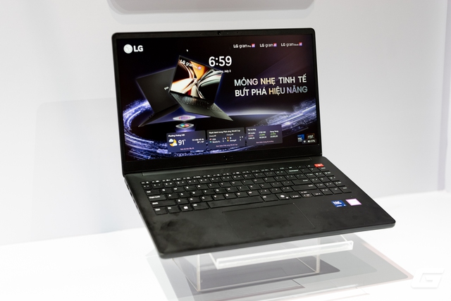 LG gram AI 2026 ra mắt tại Việt Nam: Laptop si&ecirc;u nhẹ t&iacute;ch hợp nền tảng Dual AI d&ugrave;ng được cả khi ngoại tuyến - Ảnh 18.