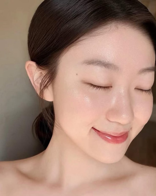 Tuổi 40 nên chọn serum chống chảy xệ thế nào? Đừng chỉ nhìn vào lời quảng cáo "nâng cơ" - Ảnh 5.
