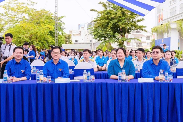 Kỳ nghỉ Hồng lần thứ 25: Lan tỏa yêu thương, đồng hành cùng thanh niên công nhân Thành phố Hồ Chí Minh - Ảnh 3.