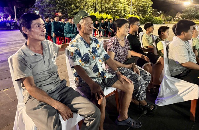 Hành trình lên Tây Giang: Viết tiếp nghĩa tình quân dân nơi biên cương - Ảnh 6.