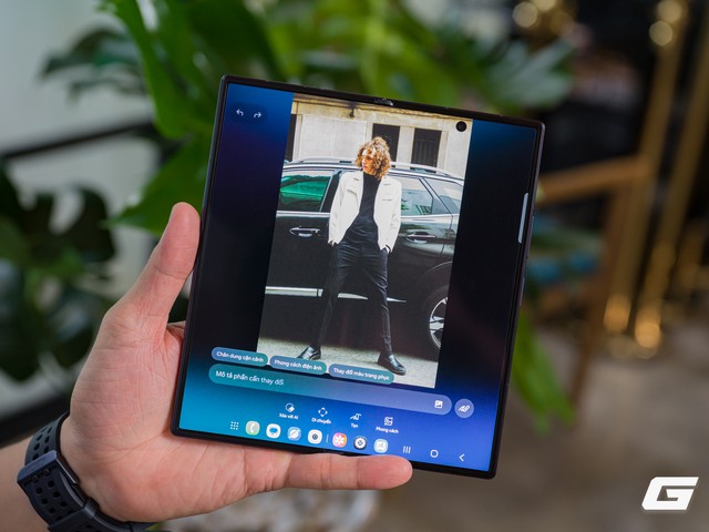 Cận cảnh Galaxy Z Fold8 Ultra: Chỉ thay tên đổi họ hay thực sự là trải nghiệm Ultra - Ảnh 6.