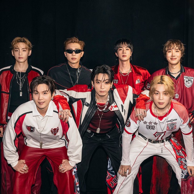 24 giờ căng như dây đàn, đi nửa vòng Trái đất từ Paris đến World Cup không nghỉ 1 giây của BTS- Ảnh 9.