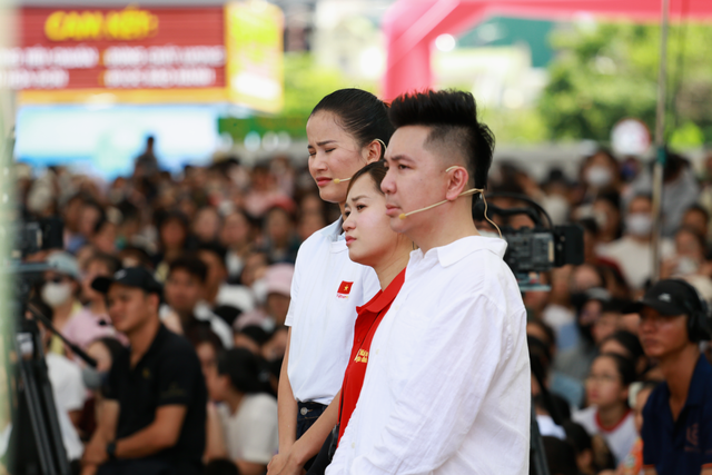 Nữ diễn vi&ecirc;n miền Nam đầu ti&ecirc;n đ&oacute;ng T&aacute;o Qu&acirc;n: "T&ocirc;i kh&ocirc;ng thể chịu nổi"- Ảnh 2.