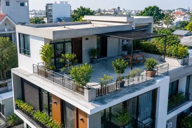 V&igrave; sao ng&agrave;y c&agrave;ng nhiều gia đ&igrave;nh kh&ocirc;ng c&ograve;n lợp m&aacute;i t&ocirc;n? 2 kiểu m&aacute;i đang dần trở th&agrave;nh xu hướng mới- Ảnh 3.
