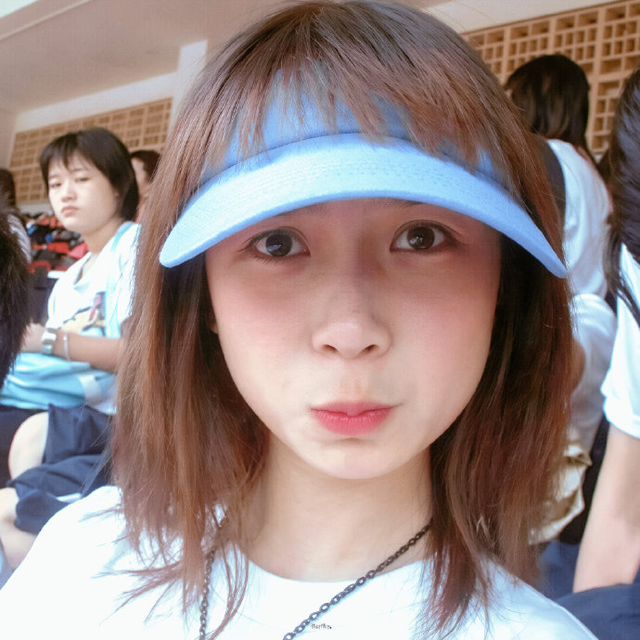 Dụi mắt kh&ocirc;ng nhận ra Angelababy ở tuổi 13- Ảnh 1.