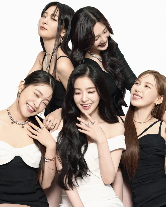 Mỹ nhân "học bá" bậc nhất showbiz gầy guộc bất thường, nhan sắc thay đổi không nhận ra- Ảnh 10.