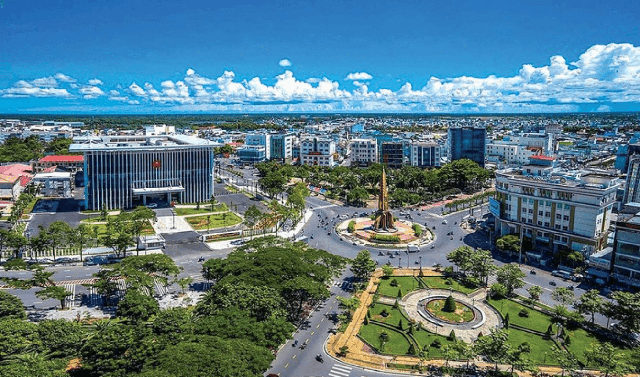 Cà Mau tăng tốc hạ tầng và kinh tế biển, quyết tâm đạt mục tiêu tăng trưởng 10% năm 2026 - Ảnh 1.