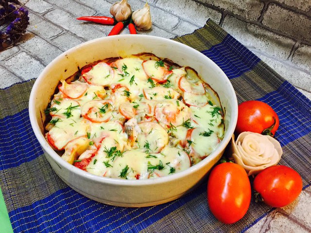Loại ung thư đang tăng nhanh ở người trẻ: Bác sĩ cảnh báo 6 dấu hiệu sớm, ăn đúng 4 nhóm thực phẩm giúp giảm nguy cơ mắc bệnh - Ảnh 3.
