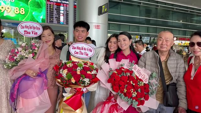 Nữ NSƯT đưa cả nhà từ Mỹ về nước: "Được về quê hương vui lắm" - Ảnh 1.