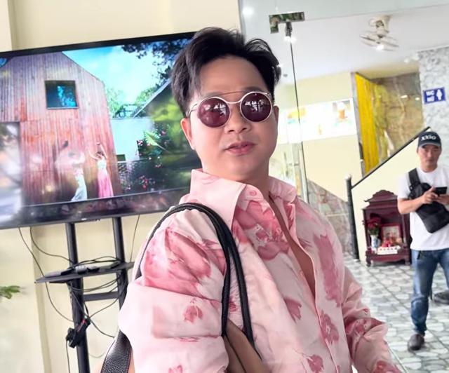 Con nuôi Ngọc Sơn: "Xã hội này cần những bài hát như của tôi"- Ảnh 2.