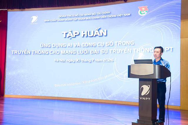 Đo&agrave;n Thanh ni&ecirc;n tổ chức tập huấn ứng dụng AI v&agrave; c&ocirc;ng cụ số trong c&ocirc;ng t&aacute;c truyền th&ocirc;ng d&agrave;nh cho Mạng lưới Đại sứ truyền th&ocirc;ng VNPT - Ảnh 2.