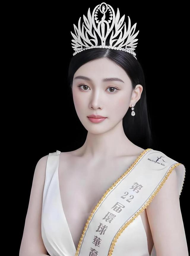 Hoa hậu vướng nghi vấn chen chân vào hôn nhân của bạn thân, chưa vào hào môn đã gặp biến cố - Ảnh 5.