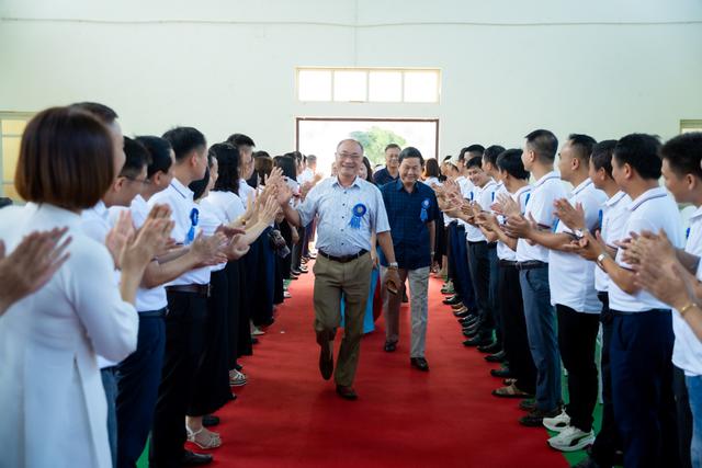 Khóa 38 trường THPT Quảng Xương 1 kỷ niệm 25 năm ngày trở về - Ảnh 7.