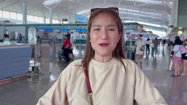 Nữ NSƯT vừa đậu visa đ&atilde; bay đi Mỹ: "T&ocirc;i đi một m&igrave;nh, chơi lu&ocirc;n"   - Ảnh 1.