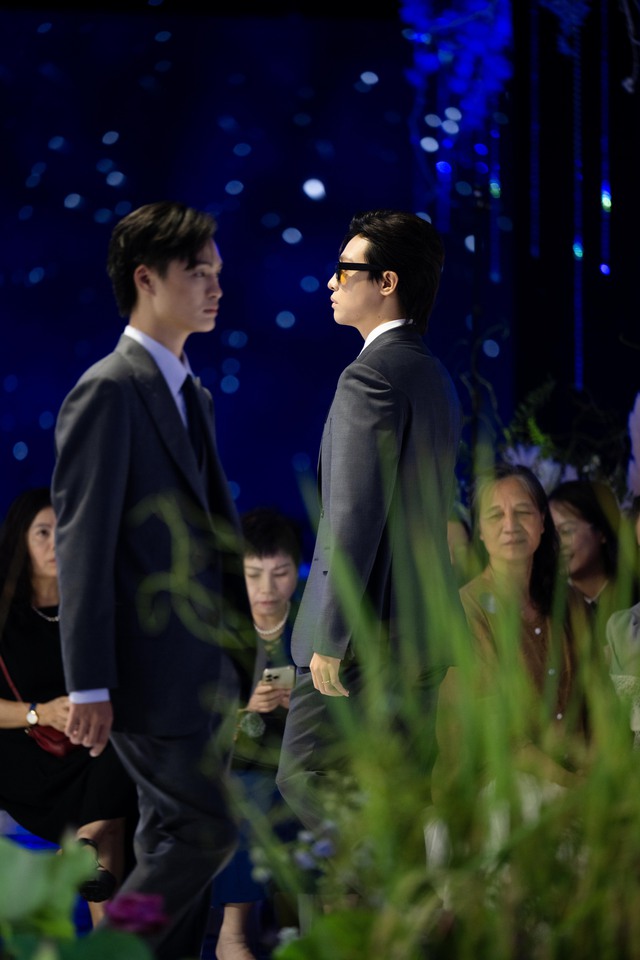 Show váy cưới hot nhất Việt Nam lúc này: Từ không gian đến thiết kế đều đẹp như cổ tích- Ảnh 10.