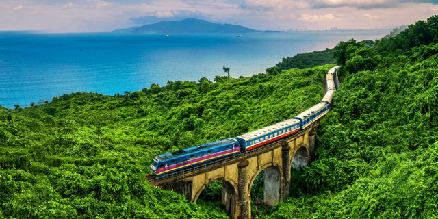 Khách Tây nhất quyết đi tàu hỏa du lịch Việt Nam thay vì đi máy bay, dõng dạc tuyên bố: “17 tiếng nhưng đáng từng phút”
- Ảnh 5.