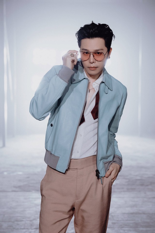 “G-Dragon xuất hiện ở show Chông Gai”: Nam ca sĩ Việt sở hữu rổ hit đếm không xuể, hẹn hò hoa hậu, tài sản kếch xù- Ảnh 9.