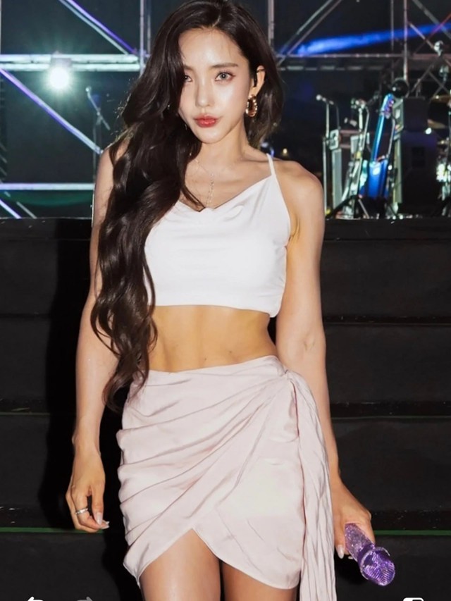 Nữ thần Kpop lu&ocirc;n tự nhận l&agrave; "hot girl", 46 tuổi body n&eacute;t căng kh&ocirc;ng ch&ecirc; nổi- Ảnh 9.