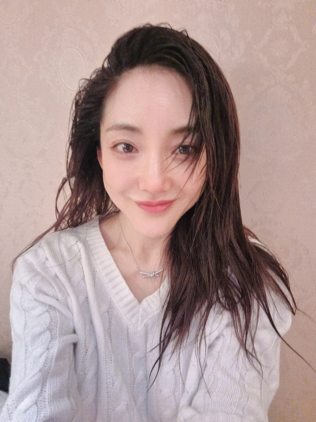 Nữ thần Kpop lu&ocirc;n tự nhận l&agrave; "hot girl", 46 tuổi body n&eacute;t căng kh&ocirc;ng ch&ecirc; nổi- Ảnh 8.