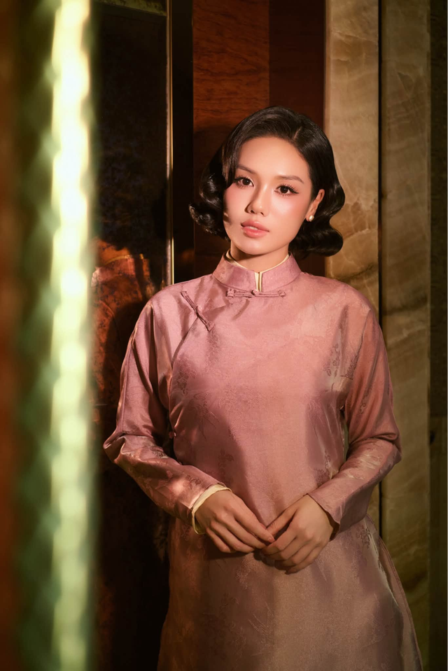 "L&yacute; Lệ H&agrave; thế hệ mới" đẹp ngang ngửa ca sĩ gi&agrave;u nhất thế giới - Ảnh 12.