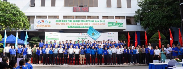 Gần 1.000 chiến sĩ tỏa đến 6 mặt trận: Thanh niên Bách khoa xung kích mang tri thức và sức trẻ phục vụ cộng đồng - Ảnh 1.