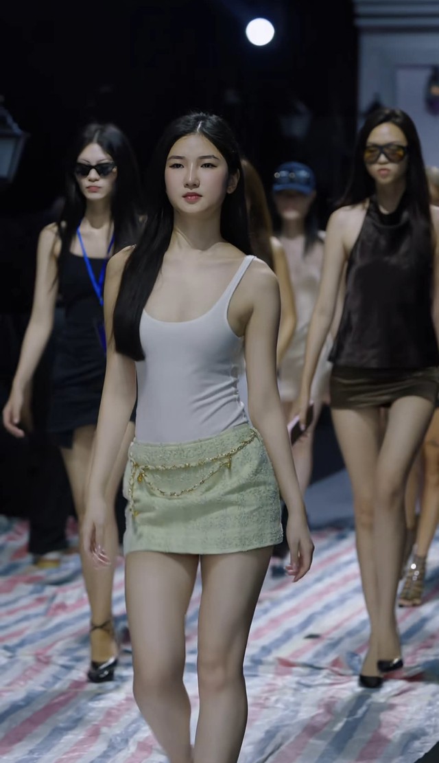N&agrave;ng Mơ được so s&aacute;nh với Lisa- Ảnh 3.