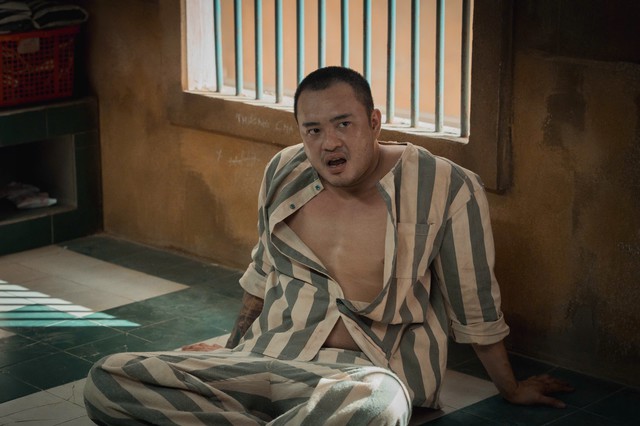 Tiktoker Chị Phiến Bất Ngờ Xuất Hiện Trong Phim Mới Của Đạo Diễn Trung Lùn: "Trại Giam Hạnh Phúc" - Ảnh 1.