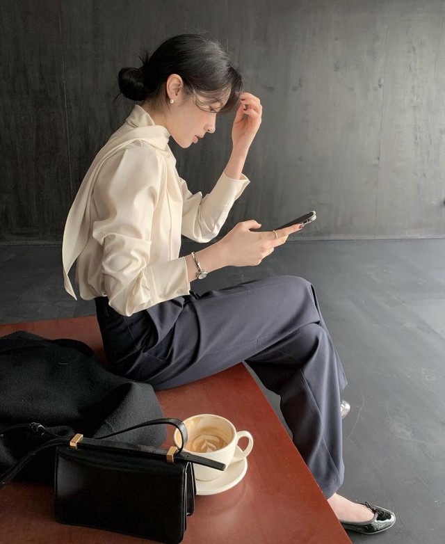 Khi &ldquo;l&ecirc;n chức&rdquo; kh&ocirc;ng c&ograve;n đồng nghĩa với &ldquo;đi l&ecirc;n&rdquo; - Ảnh 2.
